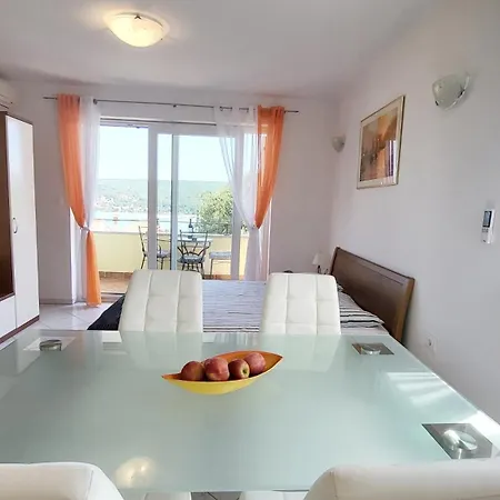 דירה Agava